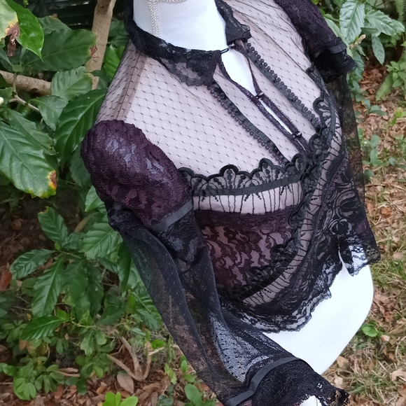 '80s vintage Gothic meets Victorian sexy top XS - Picture 3 of 8